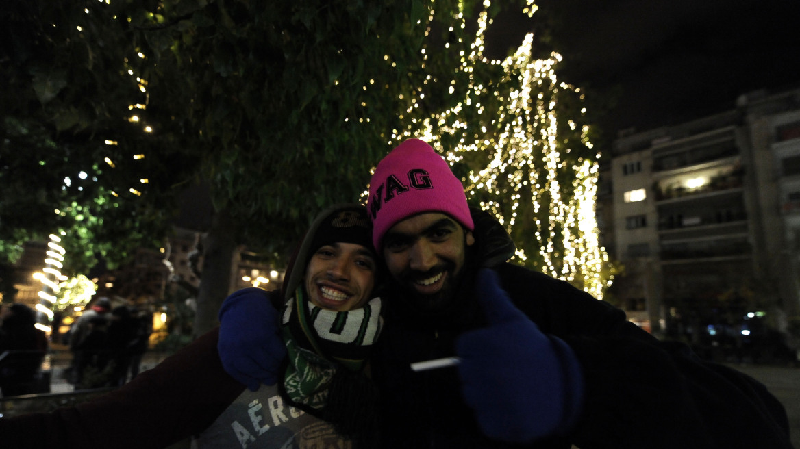 Πρωτοχρονιά στην πλατεία Βικτωρίας για τους μετανάστες